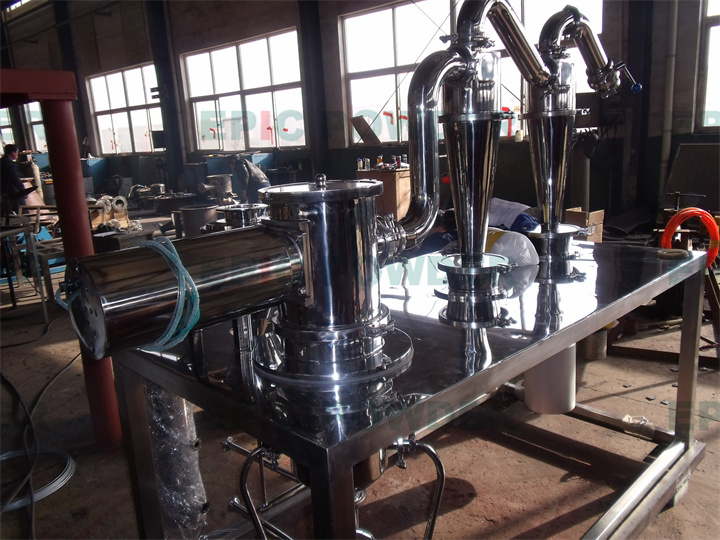 生產(chǎn)型流化床氣流粉碎機(jī)